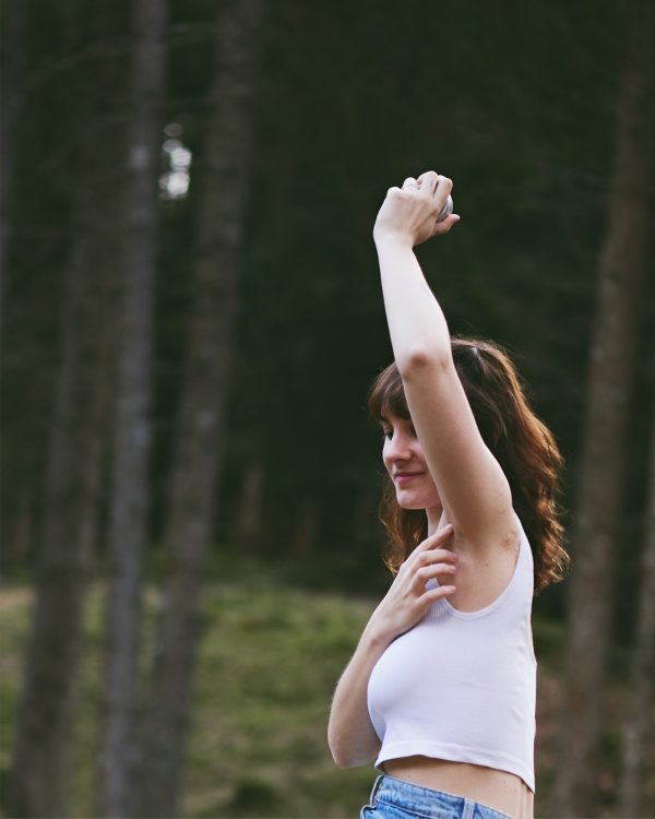 Friendly shop deodorante solido zero waste applicazione