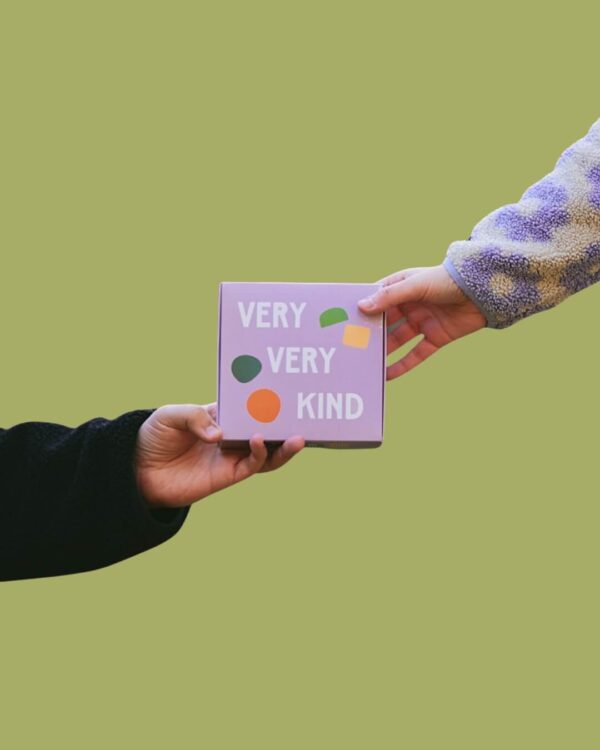 Friendly Beings Box Best Seller Solidi Very Very Kind