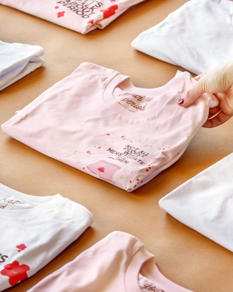 Your best period tshirt in mano